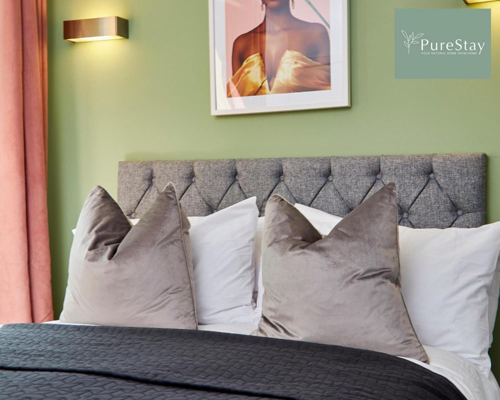 Beautiful Four Bed House By Purestay Short Lets & Serviced Accommodation Coventry With Parking Εξωτερικό φωτογραφία