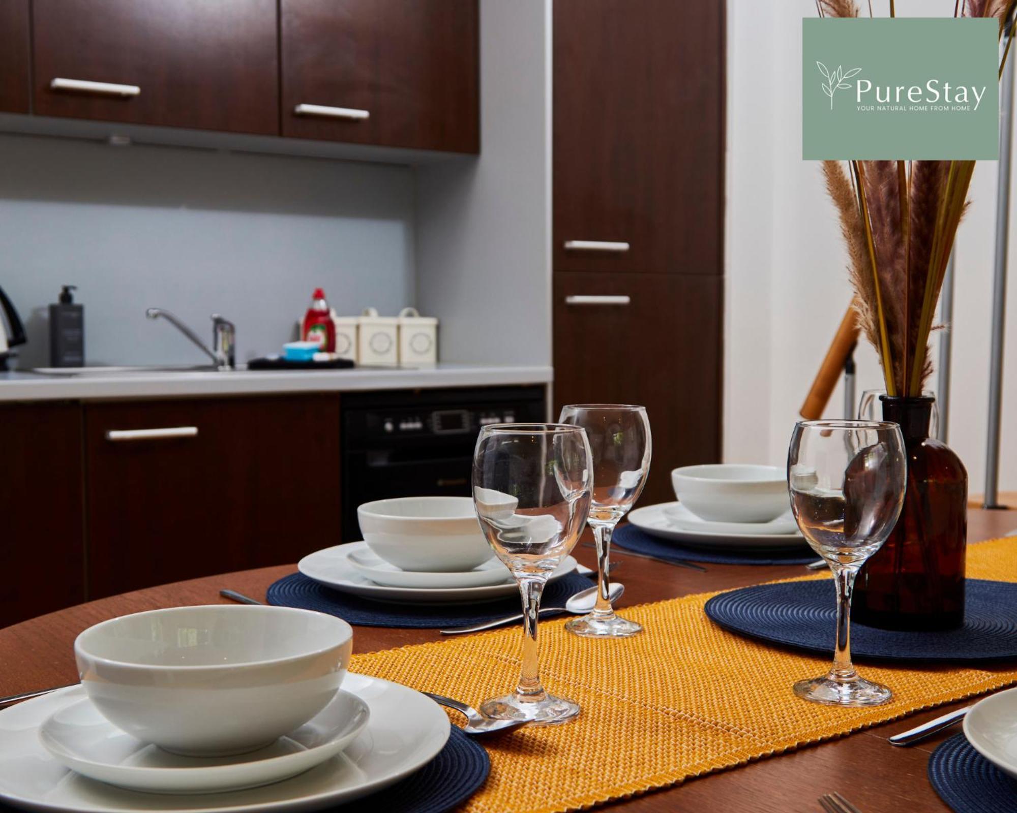 Beautiful Four Bed House By Purestay Short Lets & Serviced Accommodation Coventry With Parking Εξωτερικό φωτογραφία