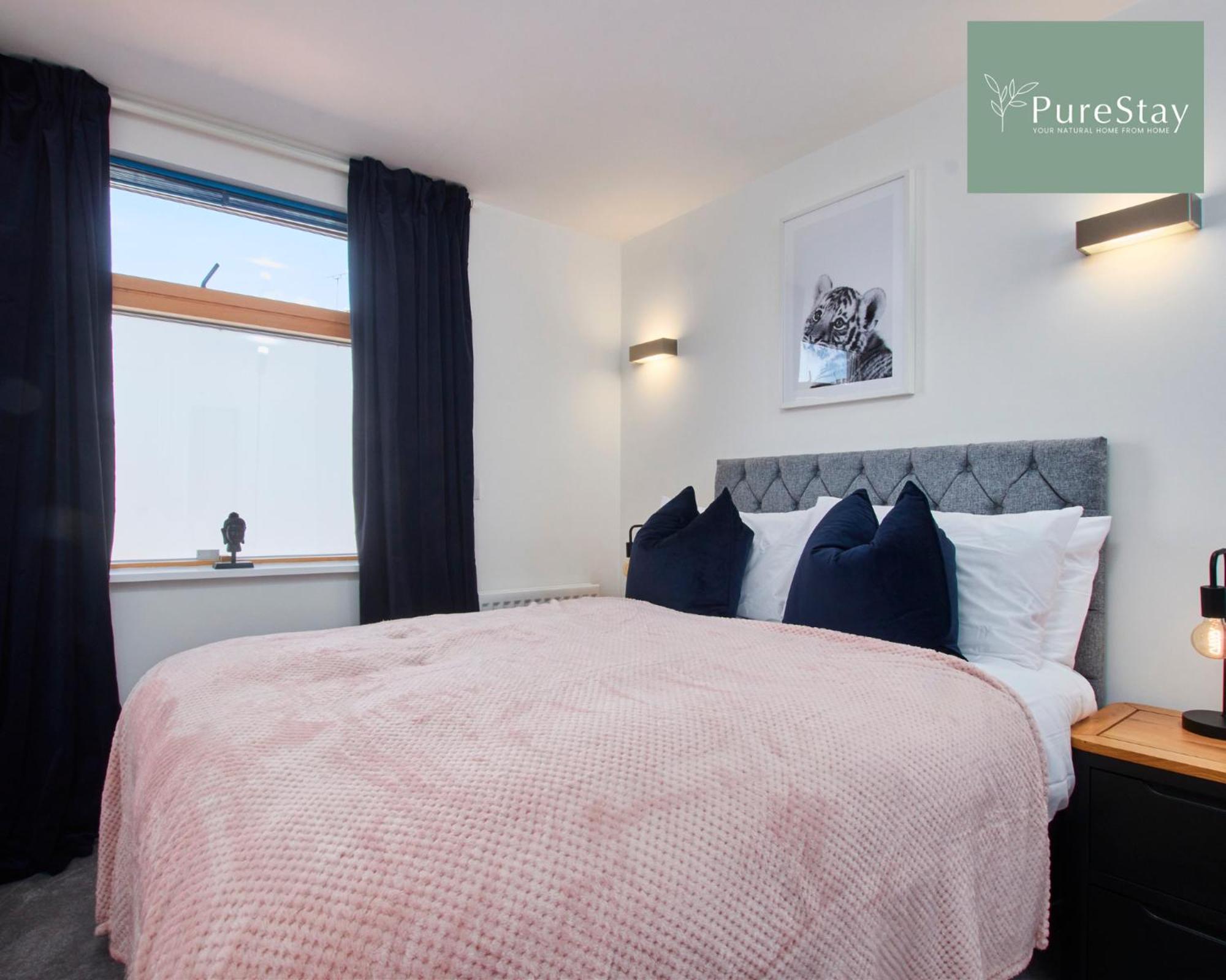 Beautiful Four Bed House By Purestay Short Lets & Serviced Accommodation Coventry With Parking Εξωτερικό φωτογραφία