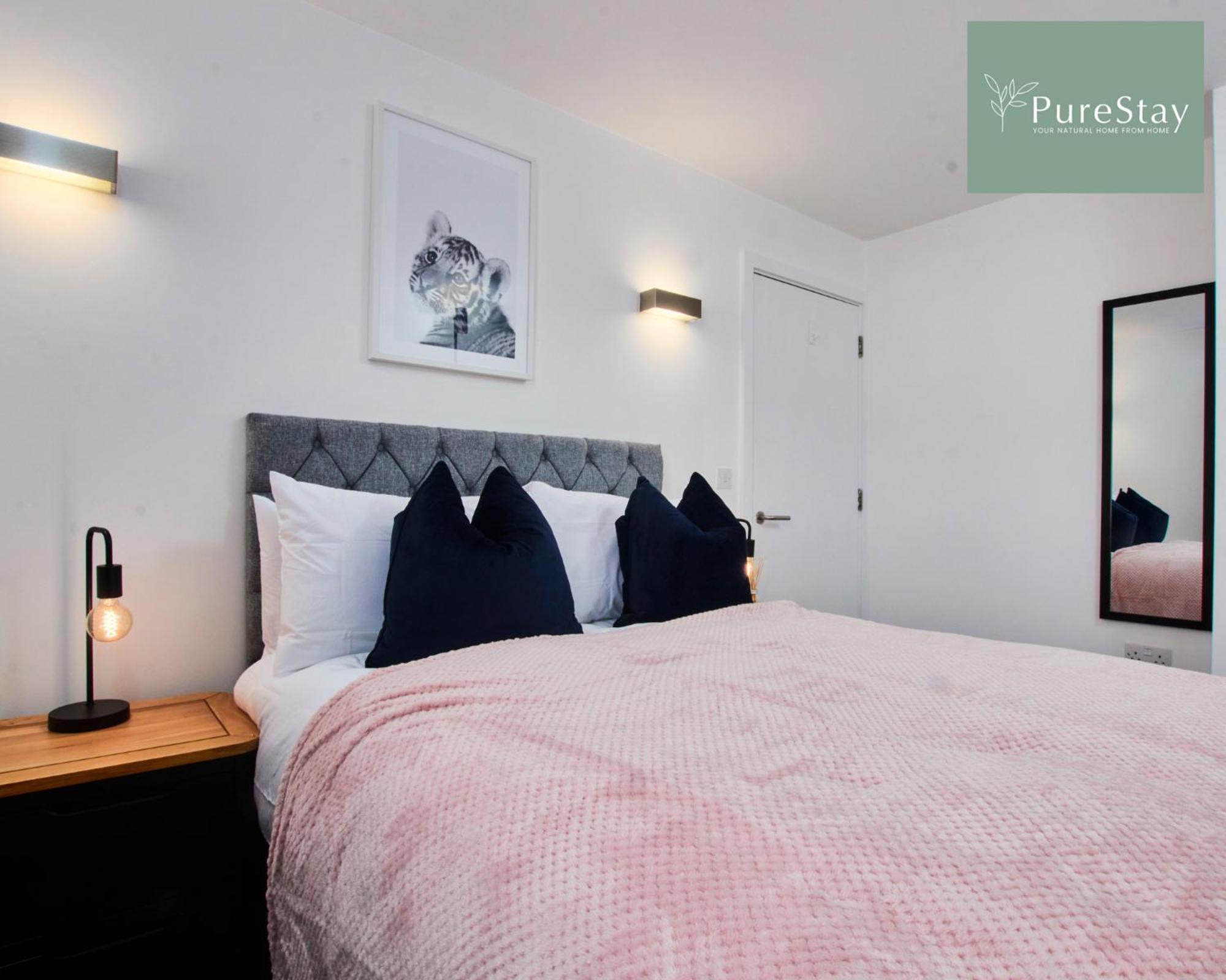 Beautiful Four Bed House By Purestay Short Lets & Serviced Accommodation Coventry With Parking Εξωτερικό φωτογραφία