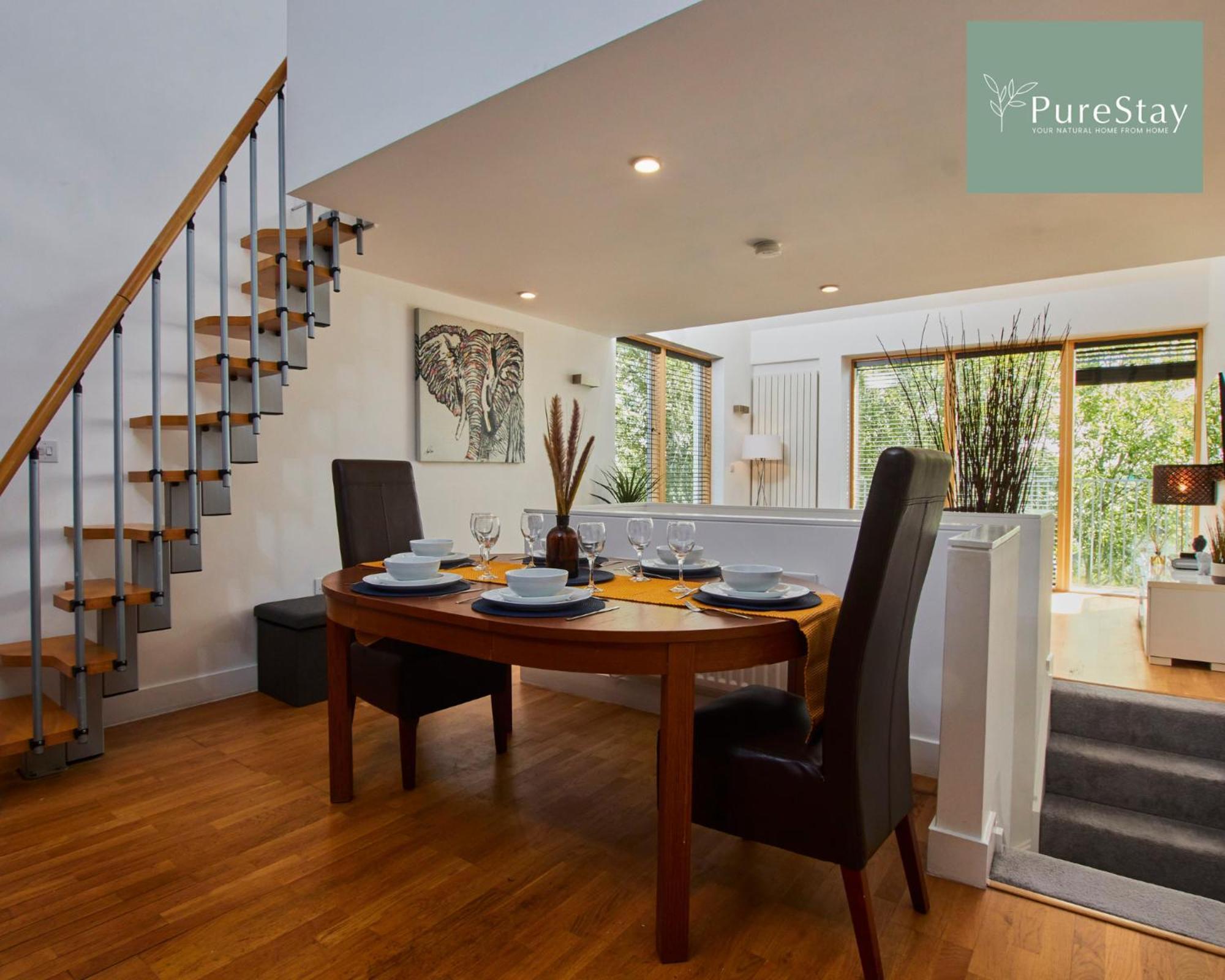 Beautiful Four Bed House By Purestay Short Lets & Serviced Accommodation Coventry With Parking Εξωτερικό φωτογραφία