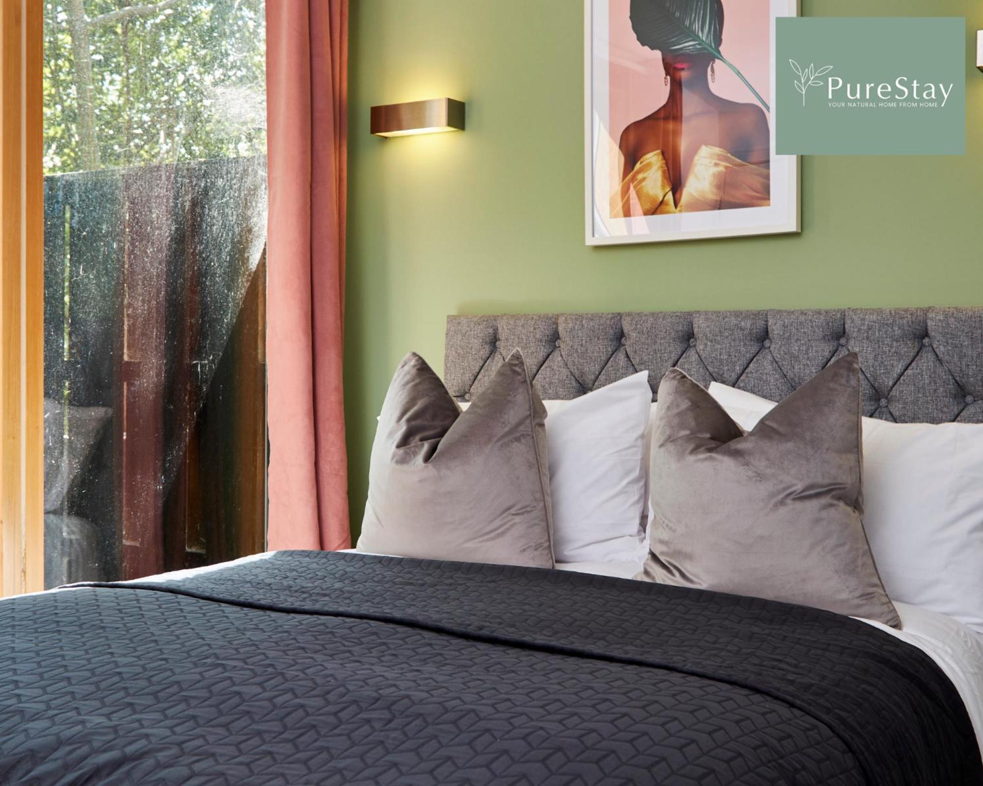 Beautiful Four Bed House By Purestay Short Lets & Serviced Accommodation Coventry With Parking Εξωτερικό φωτογραφία
