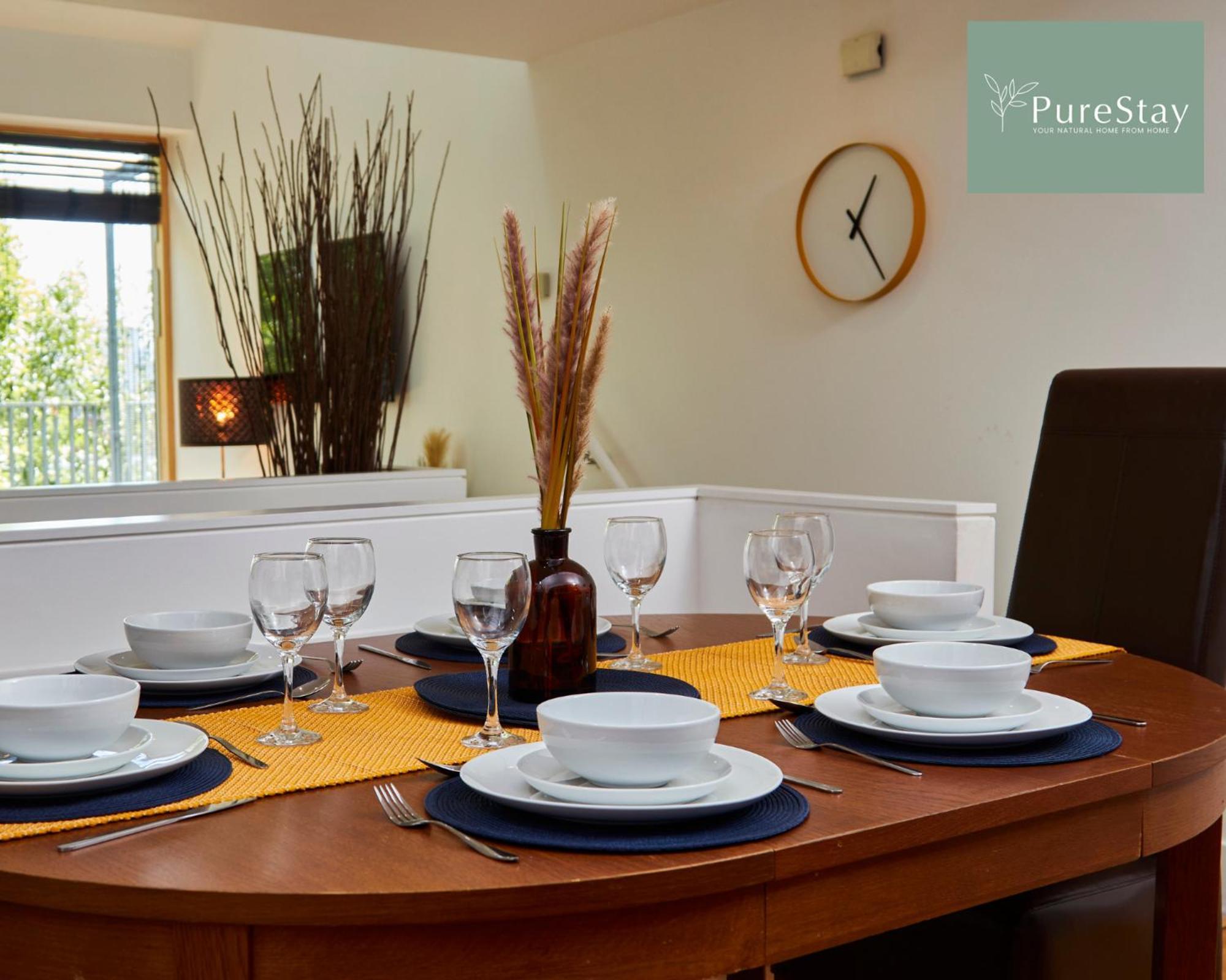 Beautiful Four Bed House By Purestay Short Lets & Serviced Accommodation Coventry With Parking Εξωτερικό φωτογραφία