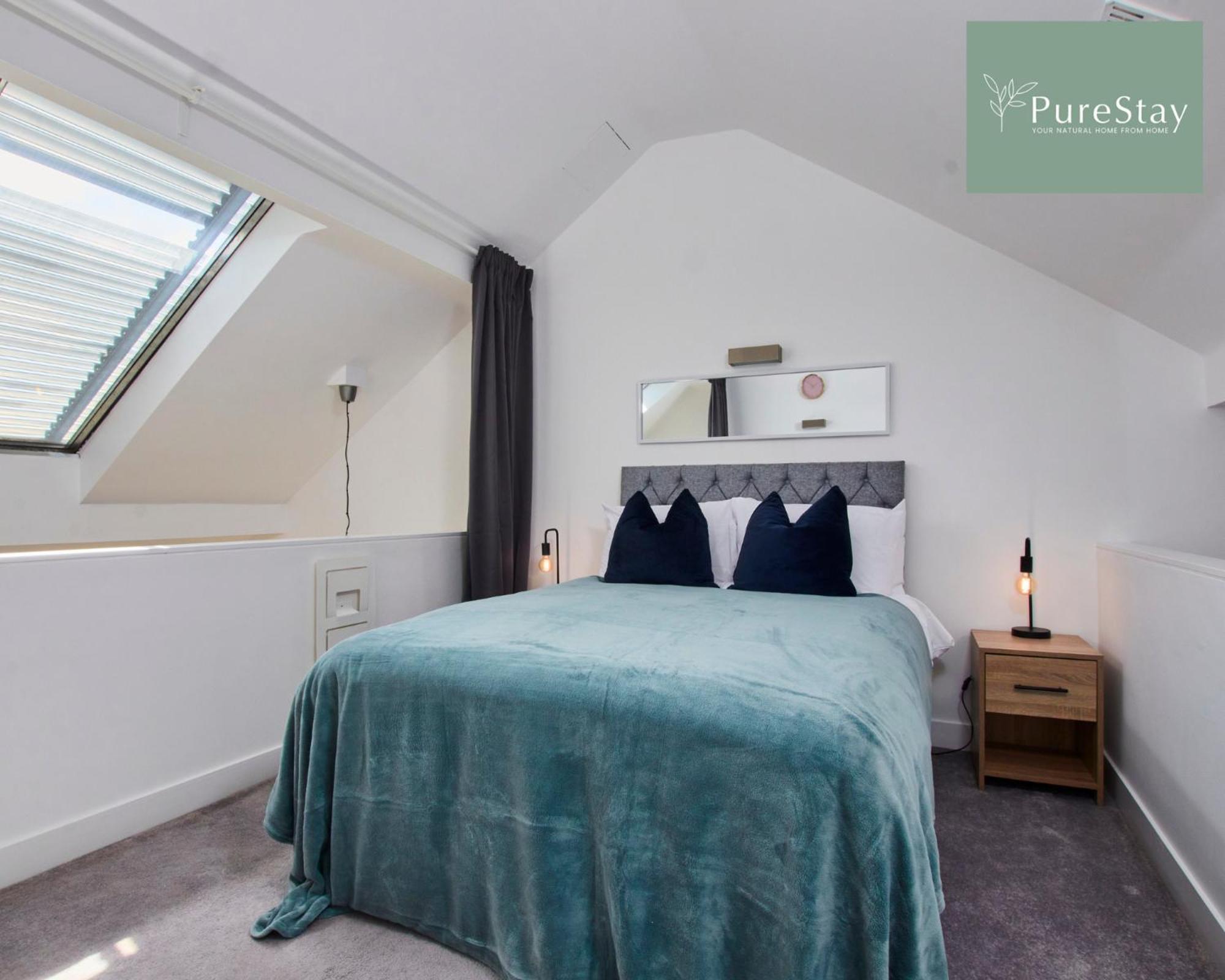Beautiful Four Bed House By Purestay Short Lets & Serviced Accommodation Coventry With Parking Εξωτερικό φωτογραφία