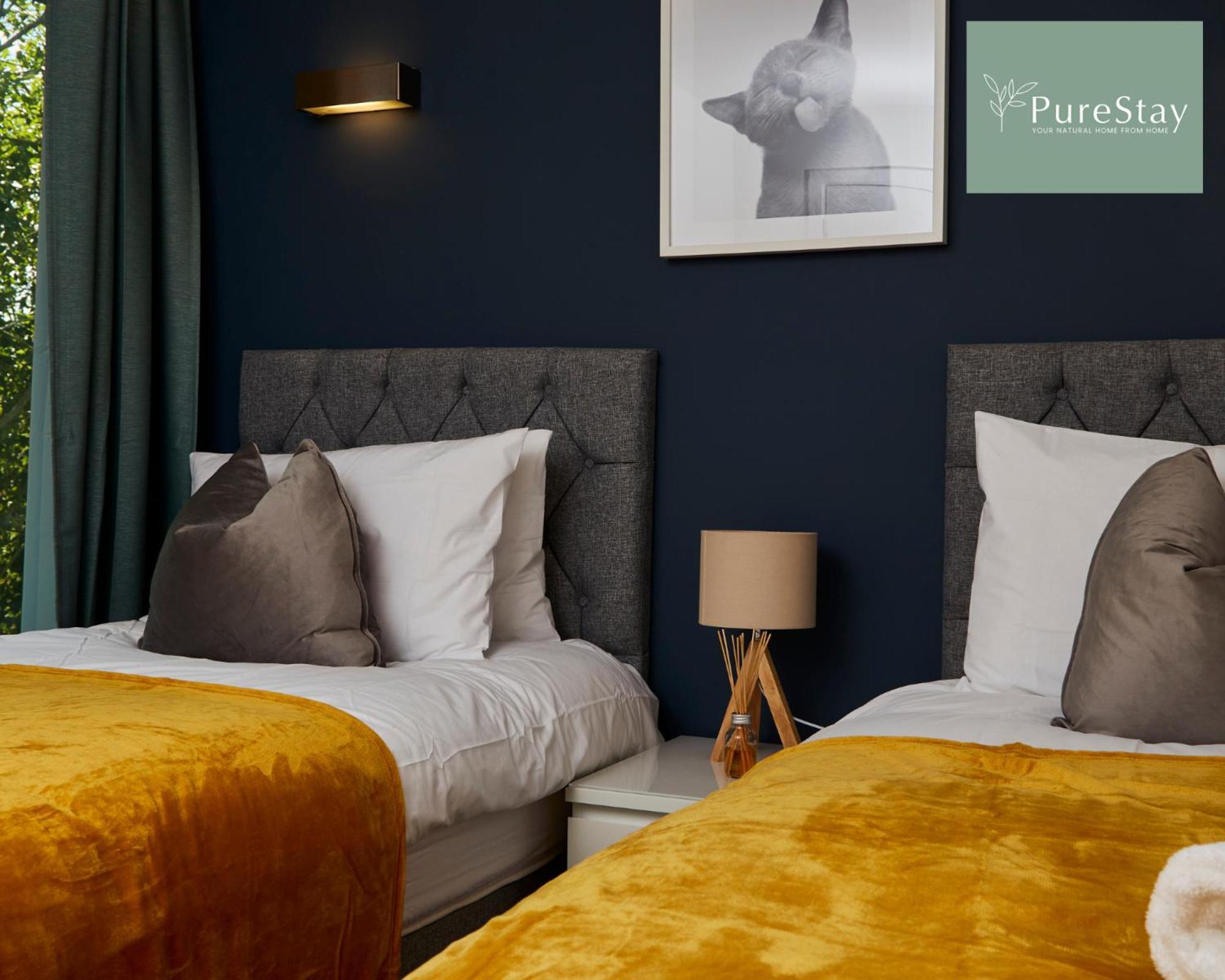 Beautiful Four Bed House By Purestay Short Lets & Serviced Accommodation Coventry With Parking Εξωτερικό φωτογραφία