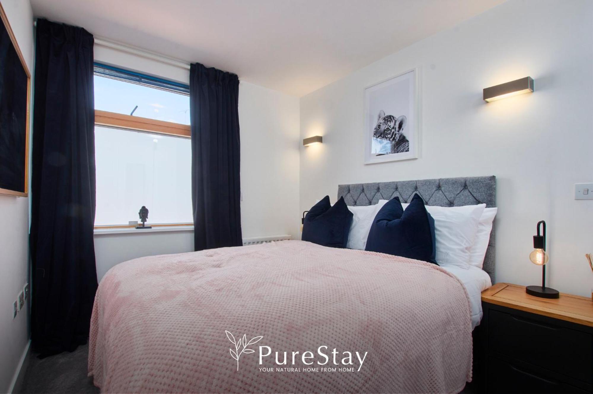 Beautiful Four Bed House By Purestay Short Lets & Serviced Accommodation Coventry With Parking Εξωτερικό φωτογραφία