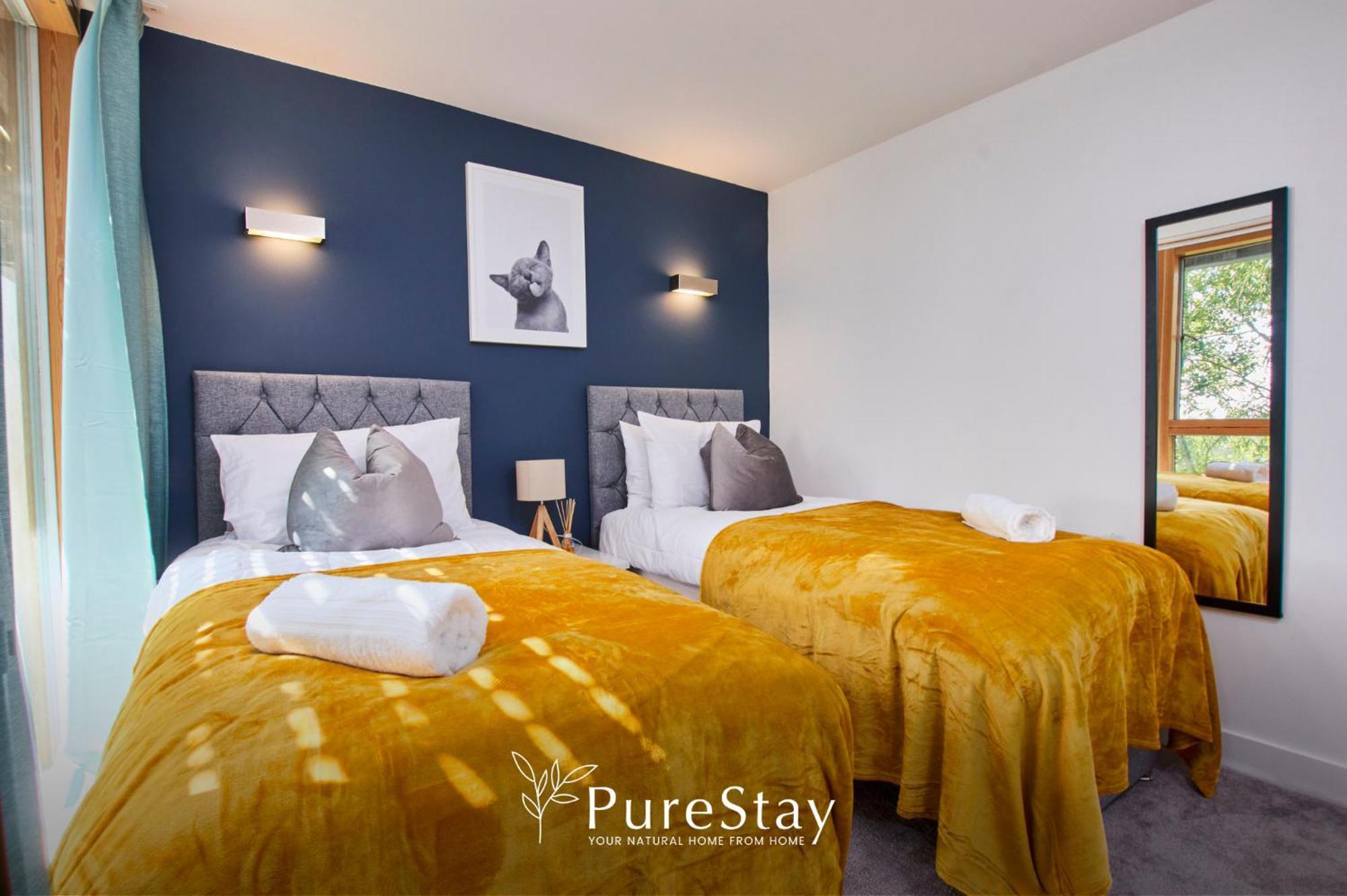 Beautiful Four Bed House By Purestay Short Lets & Serviced Accommodation Coventry With Parking Εξωτερικό φωτογραφία